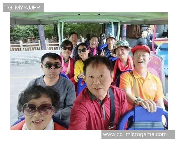 阿耶莎母子公路之旅温馨收官甜蜜晒照庆祝年末时光