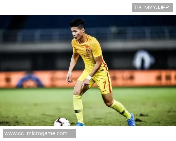 林良铭畅谈足球梦想与更衣室性格展现个性魅力